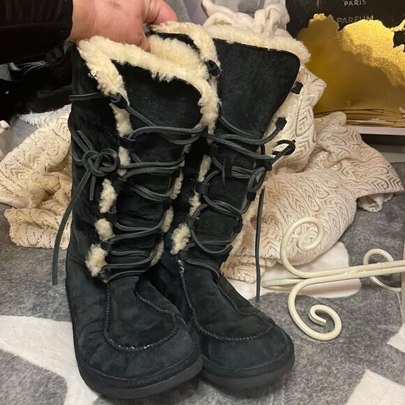 Sz 8 UGG sherpa white wool black sheepskin uptown 2 laceup tall boot /ugg shoe - Picture 5 of 10